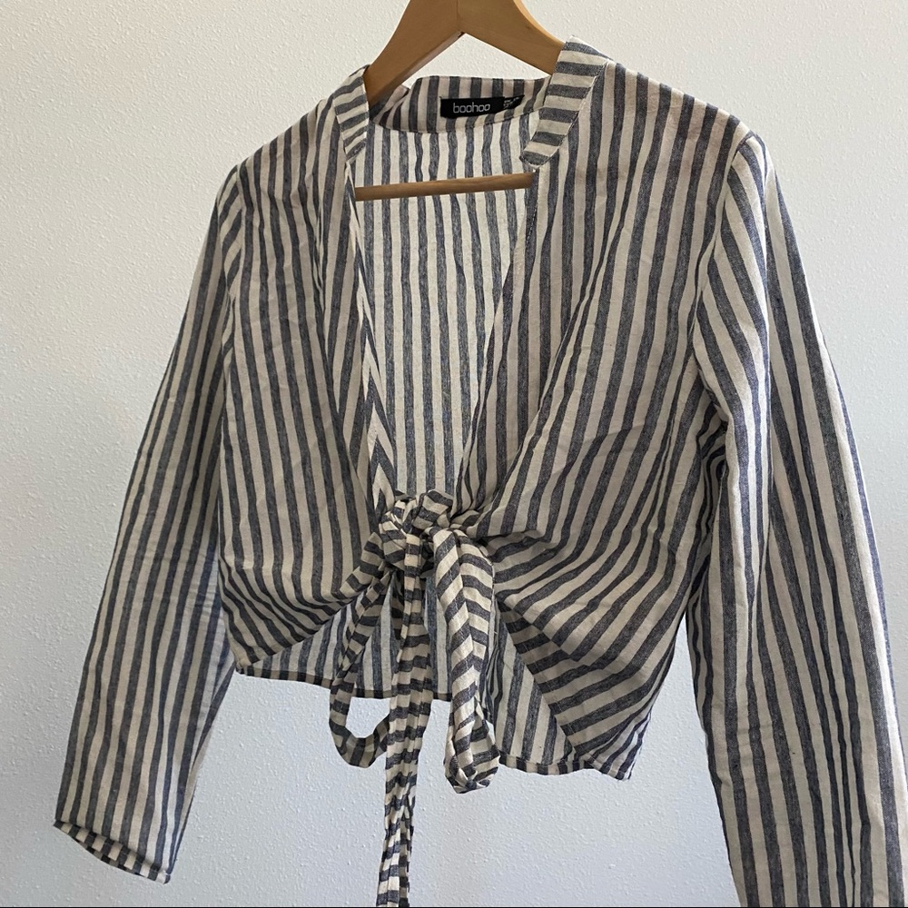 Striped wrap top - Picture 3 of 6
